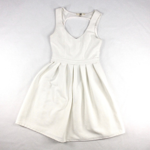 Ya Los Angeles Dresses & Skirts - Open Back white dress